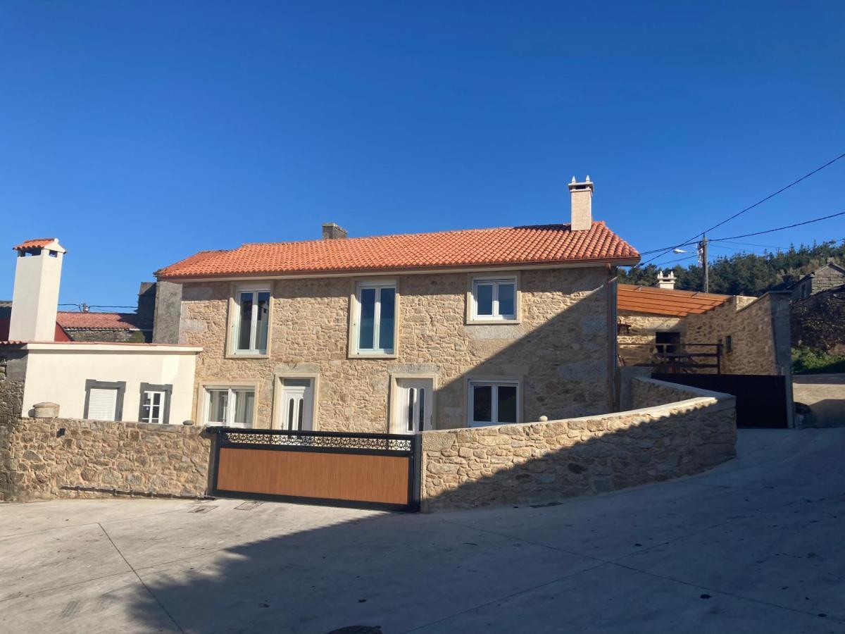 Apartamentos Curras En Tourinan Exterior photo
